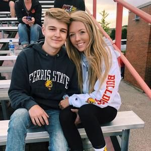 Meet your Posher, Dylan